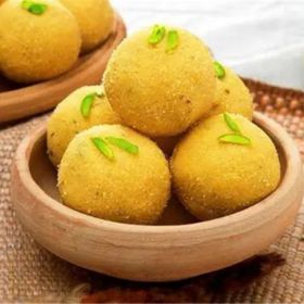KBM Besan Laddu